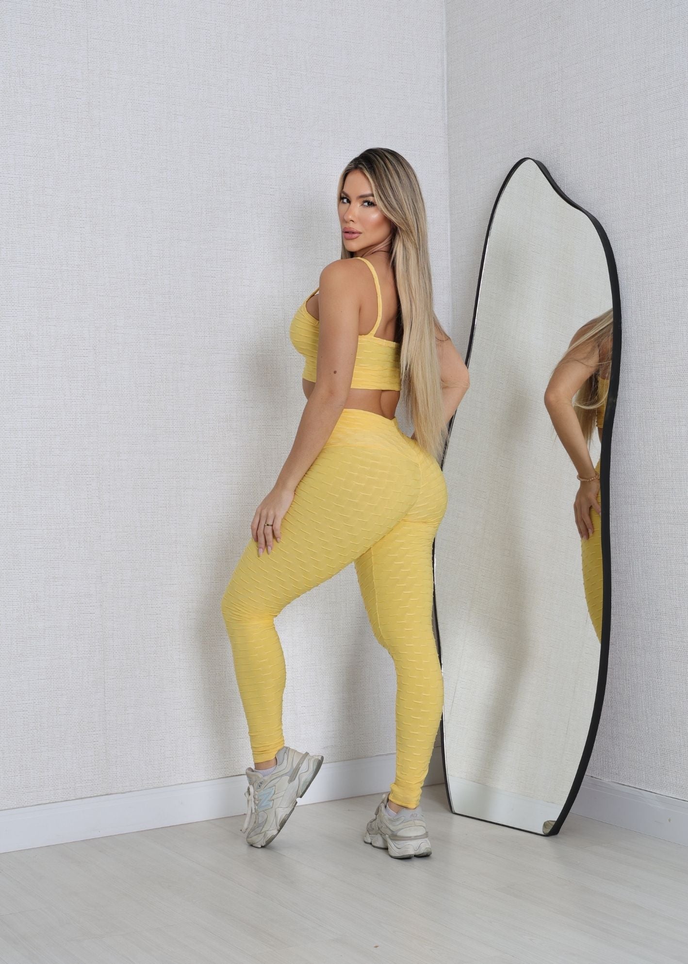 Conjunto Fitness Top e Legging Empodere Amarelo Brocado