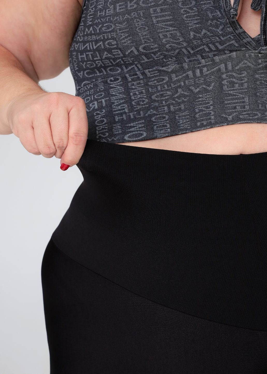 Conjunto Fitness Top Kátia Letras e Legging Preta