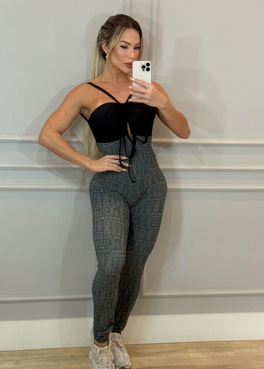 Macacão Fitness Top Preto com Laço e Legging Palavras