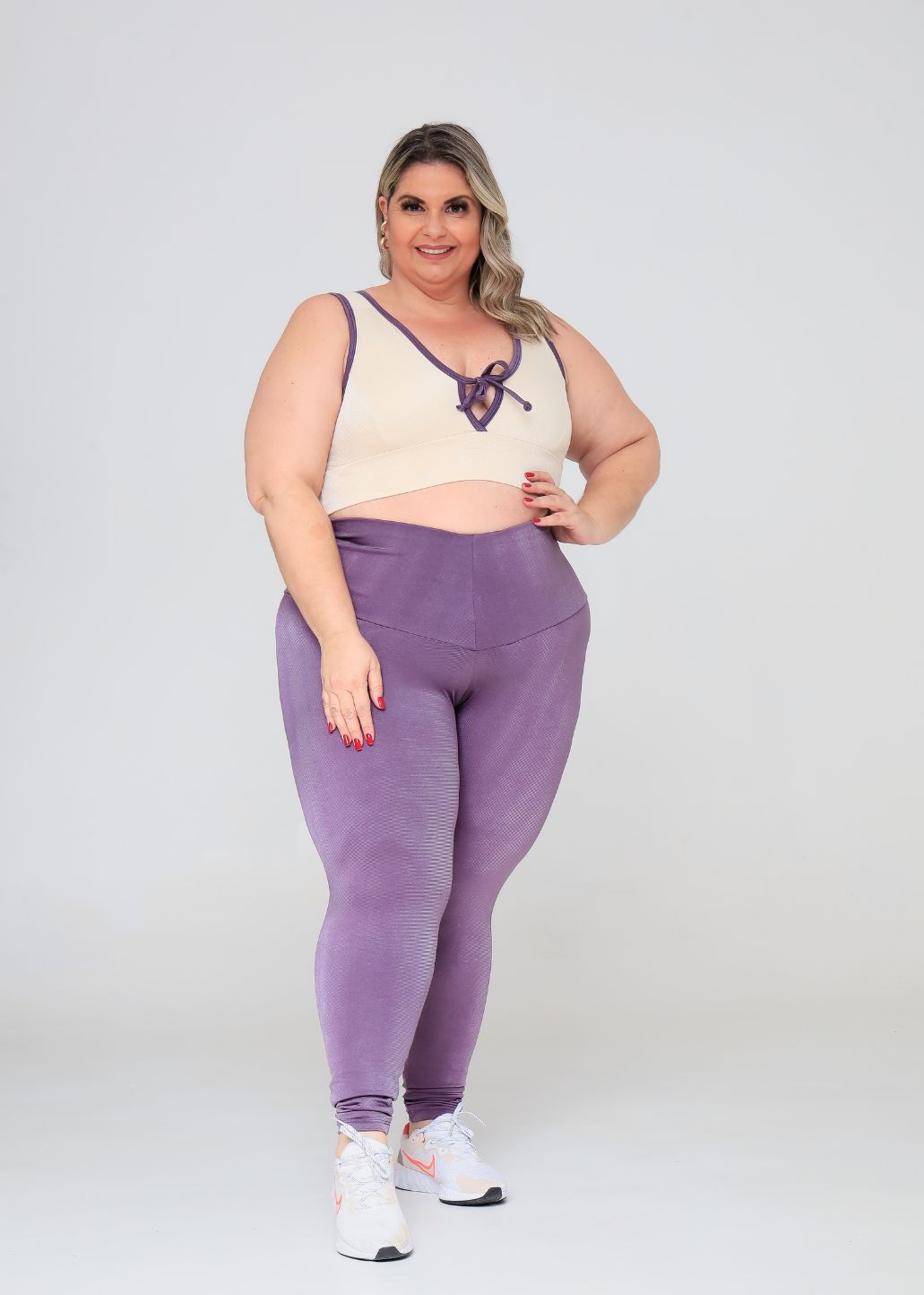Conjunto Fitness Top Kátia Off White e Legging Lilás