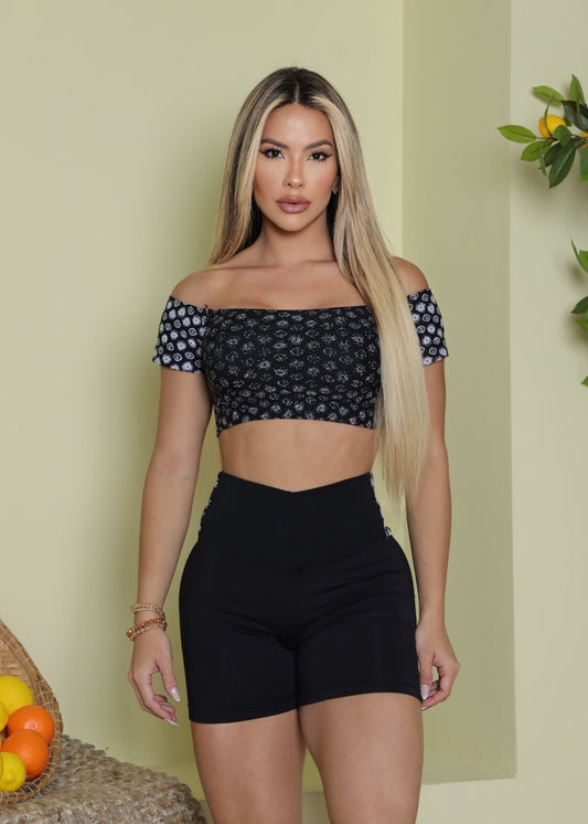 Conjunto Fitness Top Manguinha Olho Grego Short Preto
