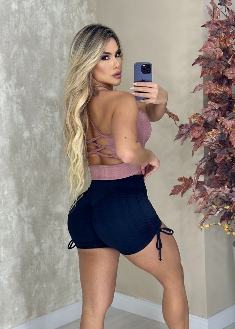 Conjunto Fitness Zig Zag Top Cropped Rosé e Short Preto