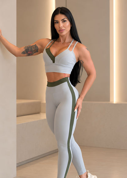 Conjunto Top Bojo Duplo Verde e Legging Cinza