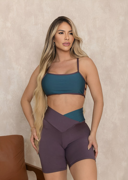 Conjunto Fitness Top Brenda Azul Petróleo Detalhe Açaí Short Transverso Açaí