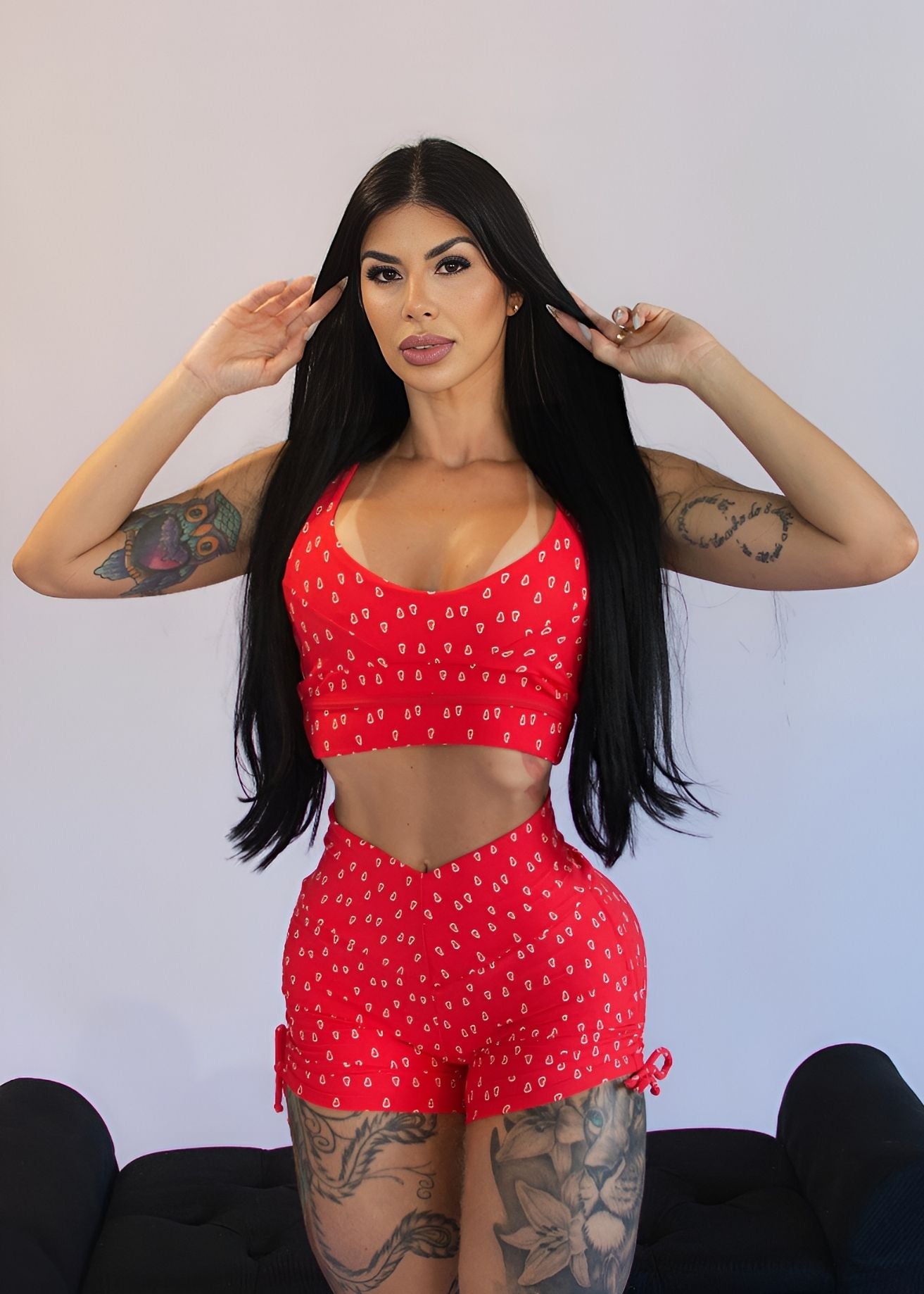 Conjunto Top Cris e Short Coração Vermelho com Regulagem