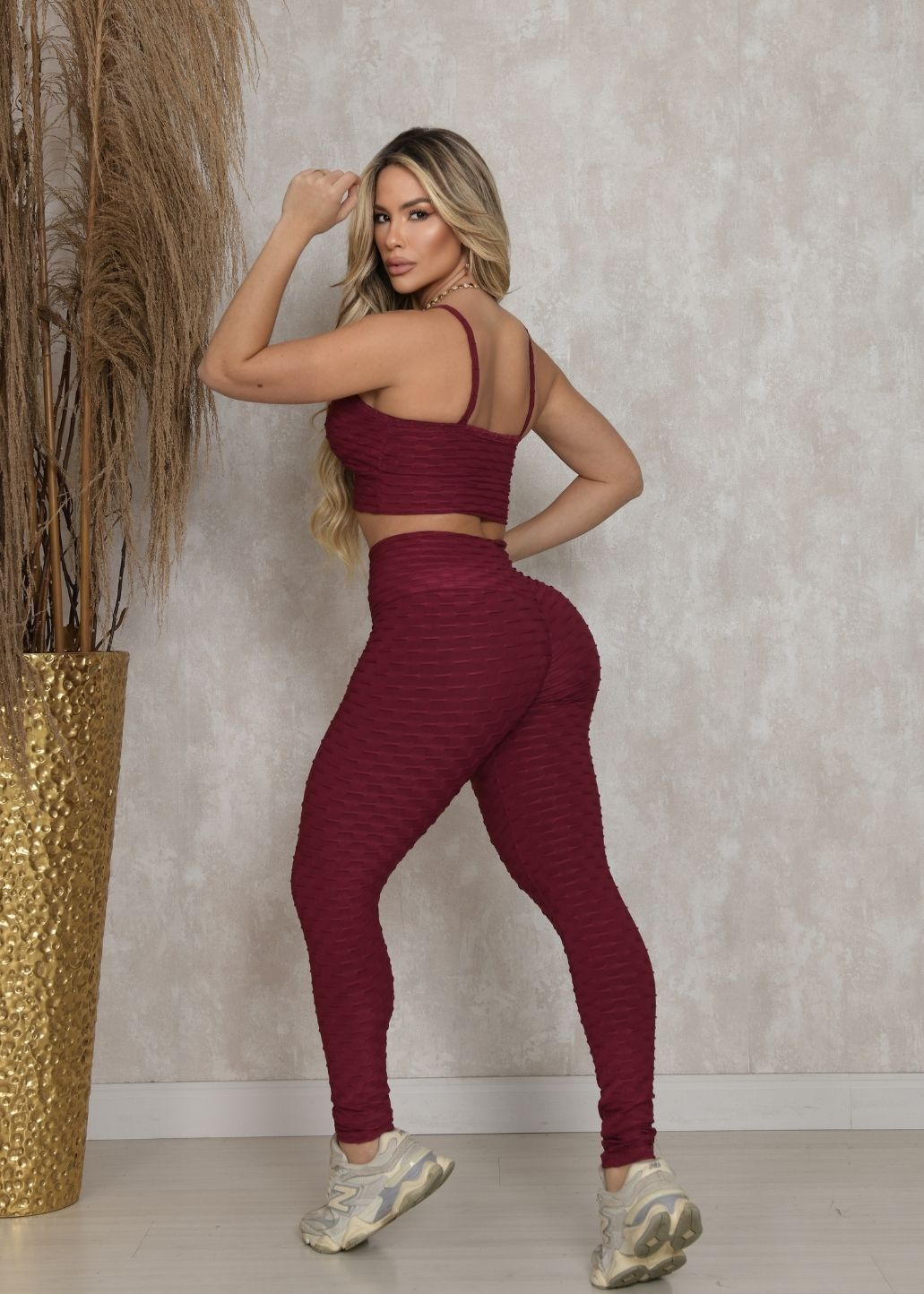 Conjunto Fitness Top e Legging Empodere Vinho Brocado