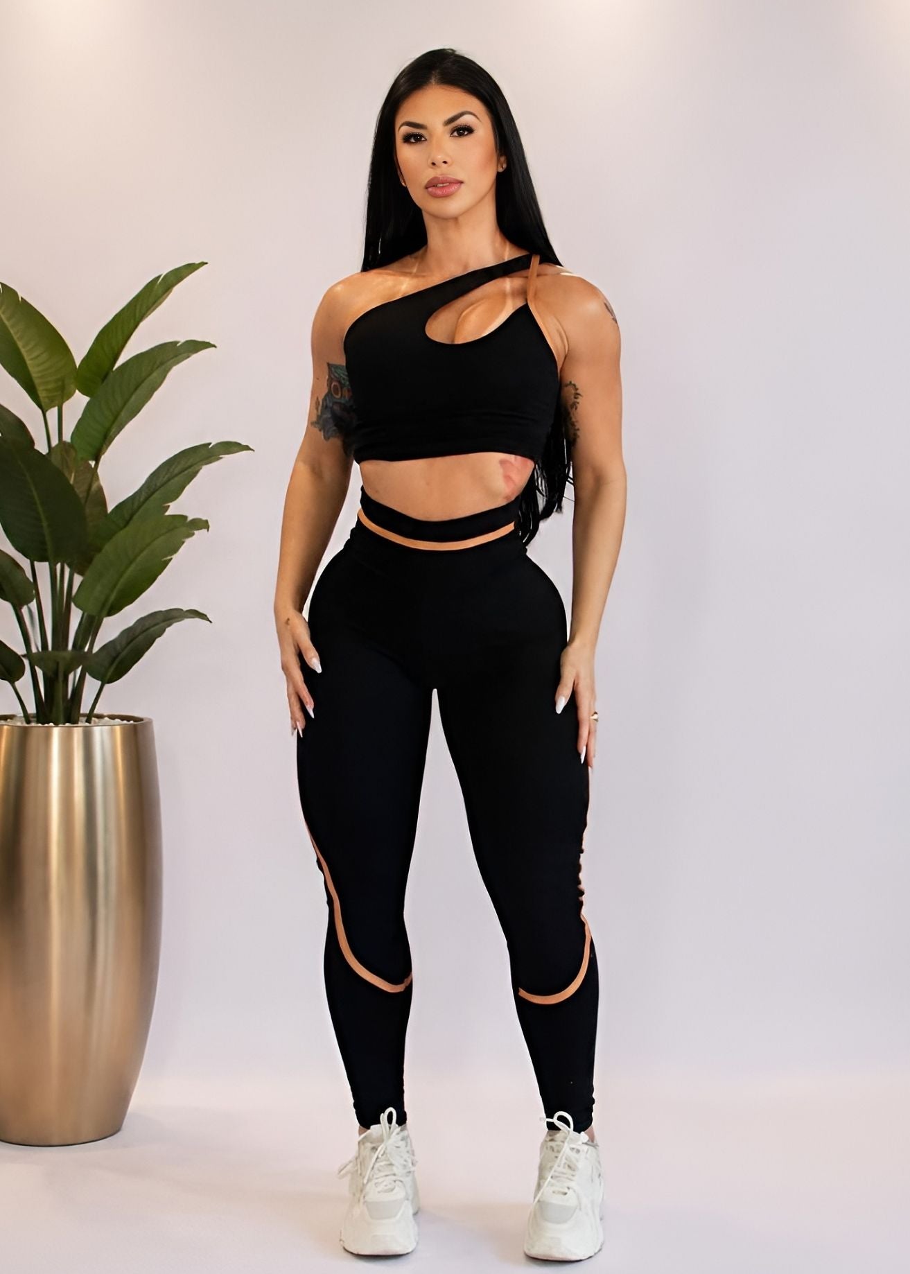 Conjunto Top Transverso e Legging Preto