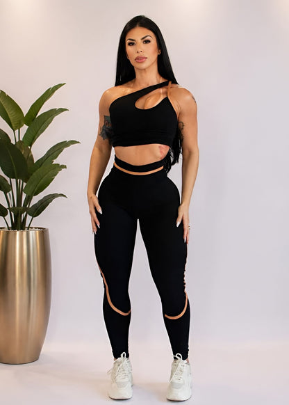 Conjunto Top Transverso e Legging Preto