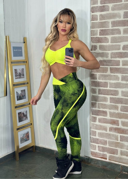 Conjunto Fitness Top Borboleta Verde Fluorescente Legging Tie Dye
