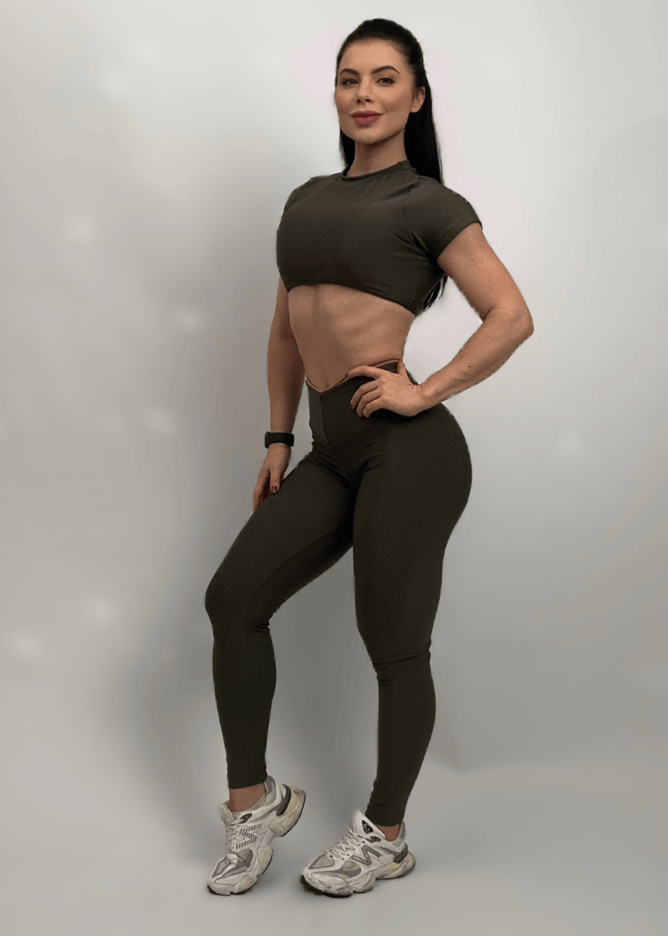 Conjunto Fitness Top Profético e Legging Capana Verde Musgo Zero Transparência