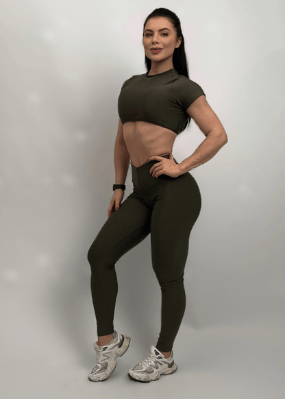 Conjunto Fitness Top Profético e Legging Capana Verde Musgo Zero Transparência