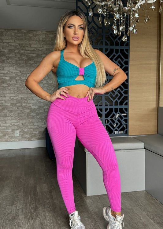 Conjunto Fitness Zigzag Top Azul com Decote Legging Lilás