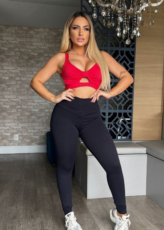 Conjunto Fitness Zigzag Top Vermelho com Decote Legging Preto