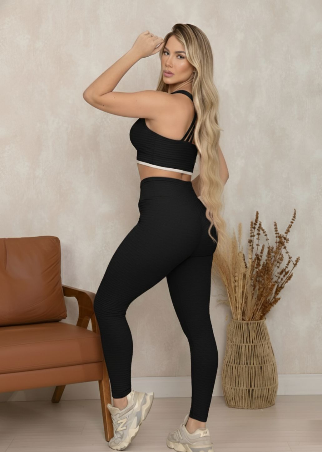 Conjunto Fitness Top Vanessa Legging Filete Preto Brocado