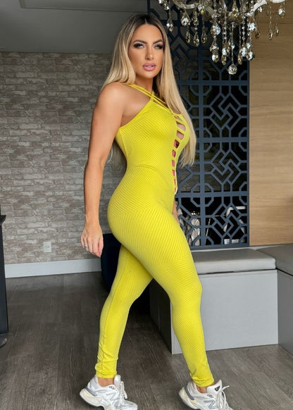 Macacão Fitness Zigzag Amarelo com Tiras Empina Bumbum