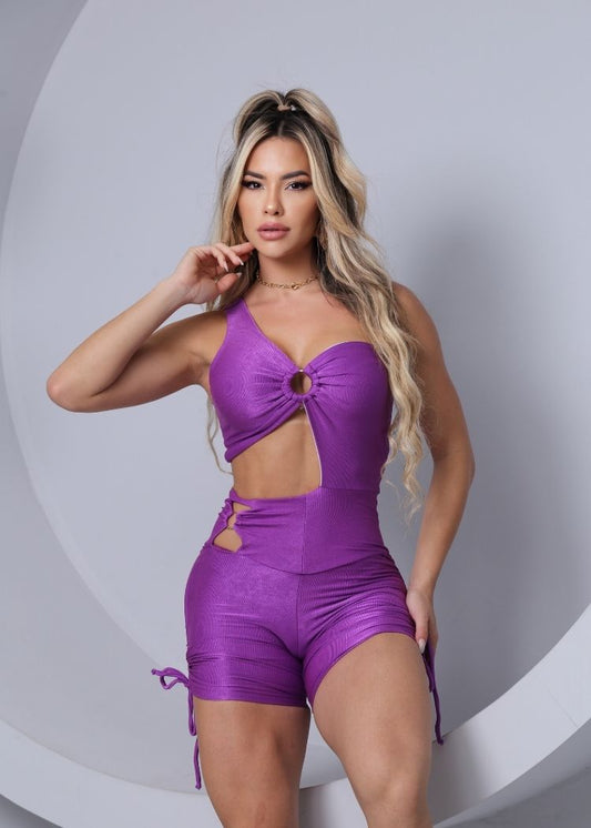 Macaquinho Fitness Roxo com Abertura Lateral Empina Bumbum